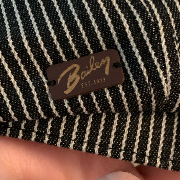 COPY - Bailey of Hollywood (Poet cap) - Picture 4 of 8